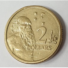 AUSTRALIA 2013 . TWO 2 DOLLARS COIN . ERROR . OFF CENTRE MIS-STRIKE